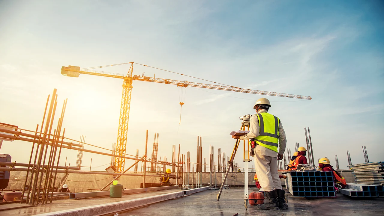obras grúas